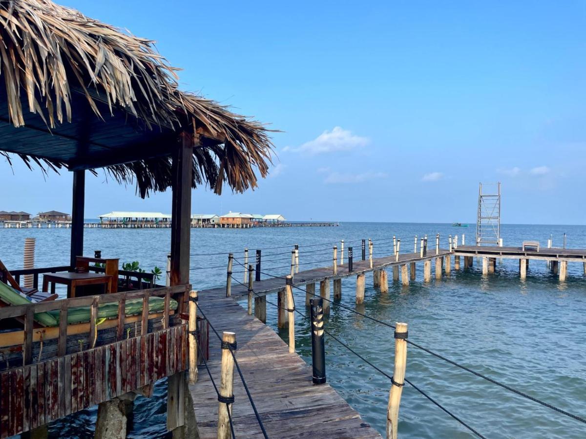 Freedom Beach Resort Phu Quoc Exterior photo